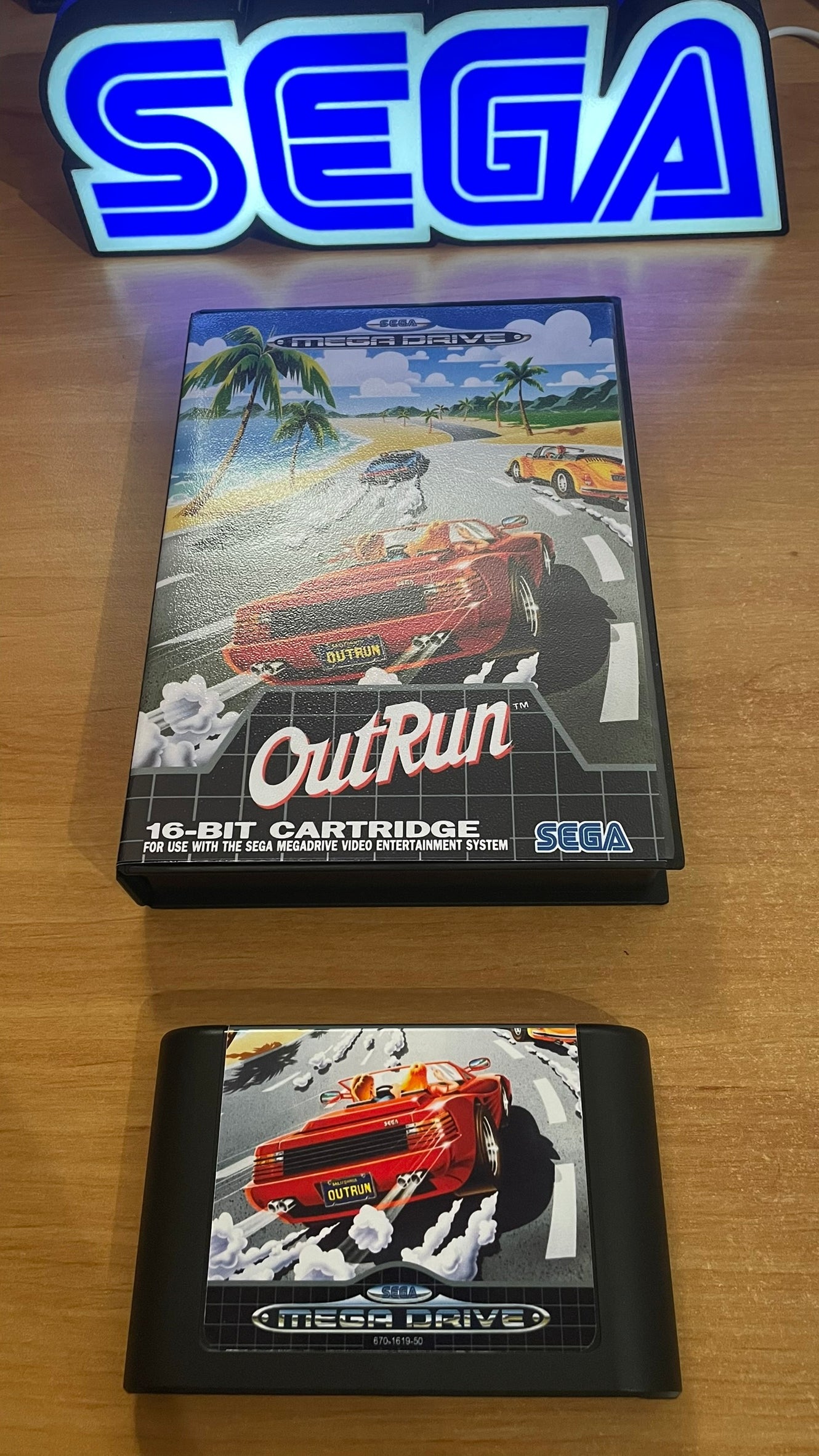 Sega Megadrive - Outrun (Reproduction)